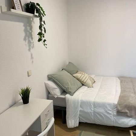 Juan Pantoja, Apartamento Para 2 En Metro Alvarado Madri Exterior foto