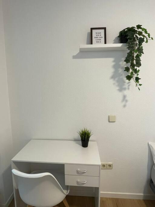 Juan Pantoja, Apartamento Para 2 En Metro Alvarado Madri Exterior foto